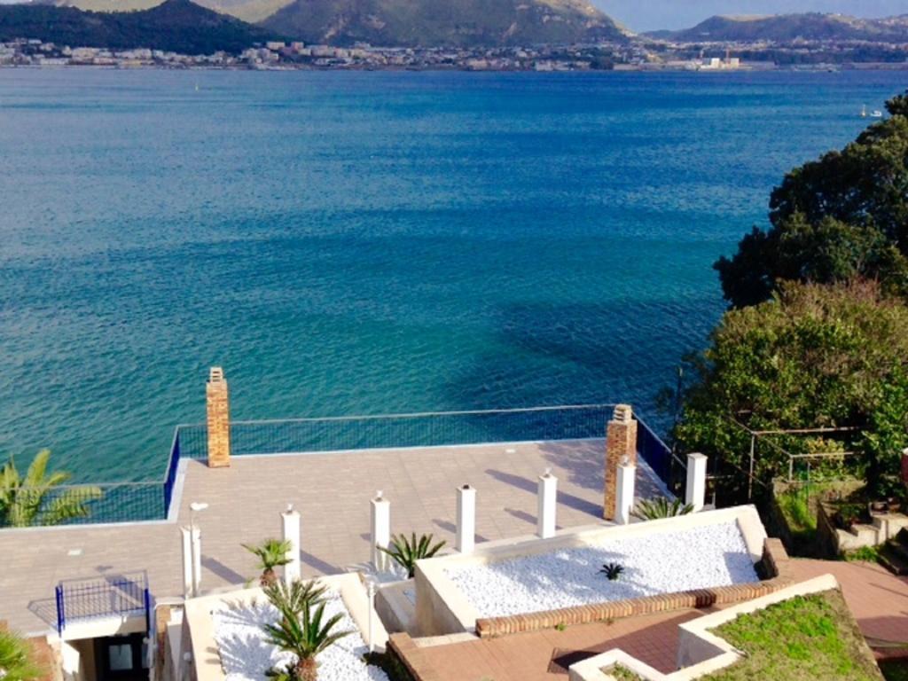 Castello Apartment Bacoli Ruang foto
